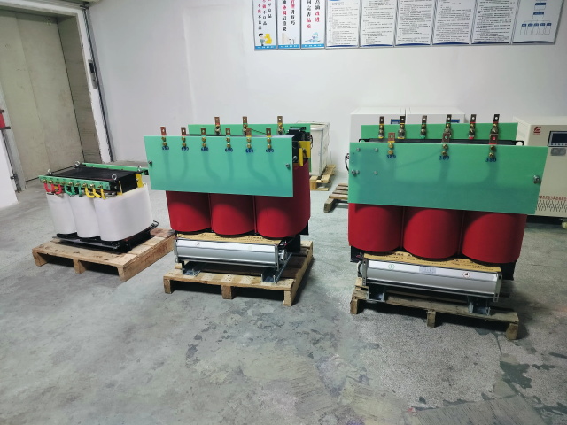 溪湖KS11-1000KVA矿用变压器